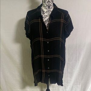 Jane and Delancey Black Plaid Button Down Shirt with flutter sleeves